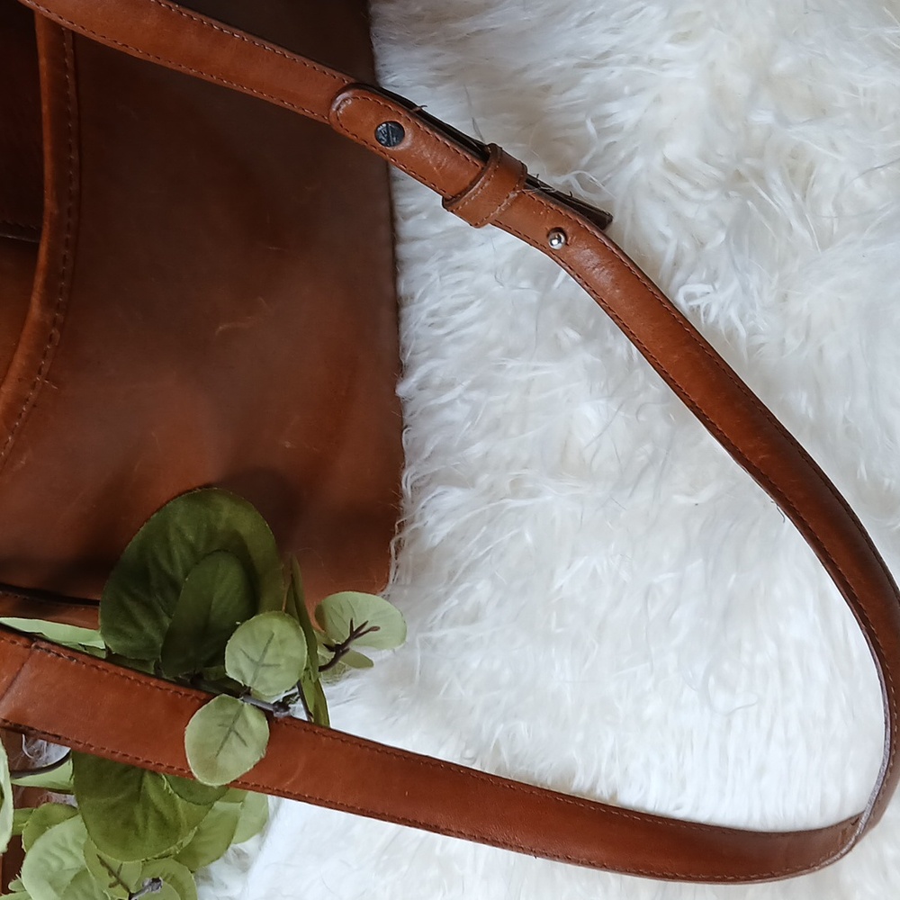 BRIGHTON LEATHER PURSE - Picture 8 of 12